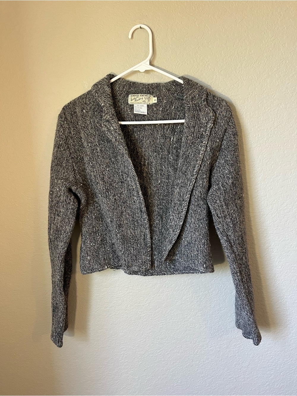 Vintage Denbigh Knitwear Barbara Fielding 100% Wool Gray Cropped Cardigan S